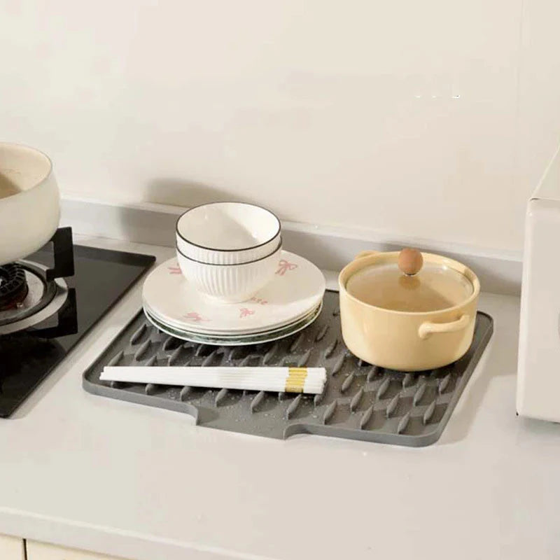 SlopeFlow Pro DryMat: Heat-Proof Silicone Drain Board with GripGuard Tech