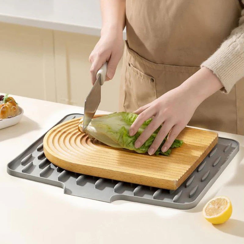 SlopeFlow Pro DryMat: Heat-Proof Silicone Drain Board with GripGuard Tech