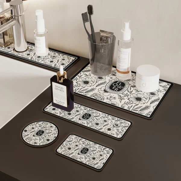Multi-sized Black and White Vintage-style Water-absorbing Mat